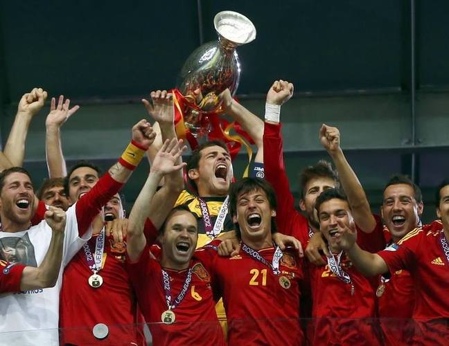 欧洲杯2012阿梁（欧洲杯 2012）